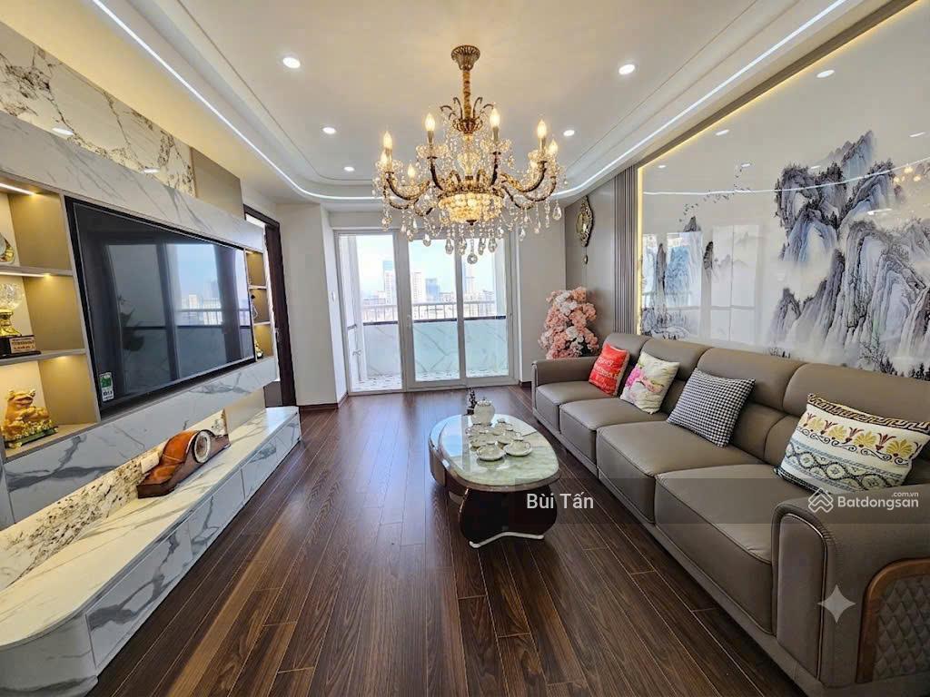 Bán căn hộ tòa trung yên i  vũ phạm hàm dt 134m2, 4 phòng ngủ, tầng trung thoáng, nội thất mới đẹp