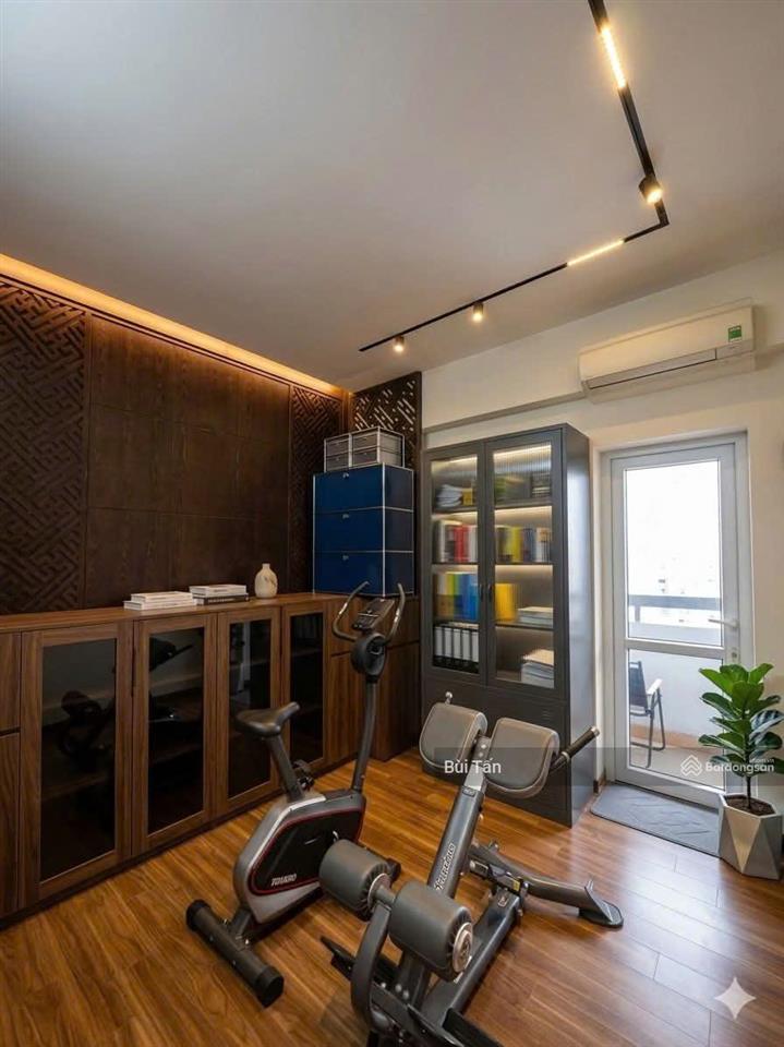 Bán gấp căn hộ chung cư tòa phú gia residence 102m2, 3 phòng ngủ, nội thất đẹp, có lốt otô dưới hầm
