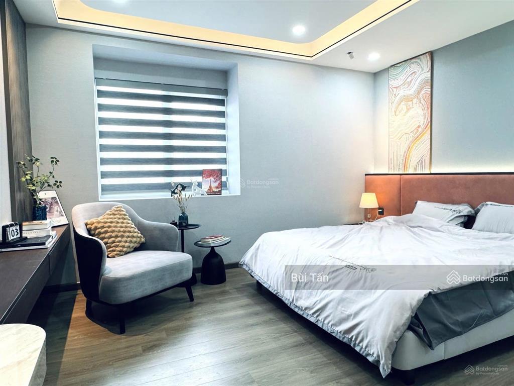 Bán gấp căn hộ tòa star tower dương đình nghệ 139m2, 3 phòng ngủ, 3vs, căn góc thoáng, có lốt ô tô