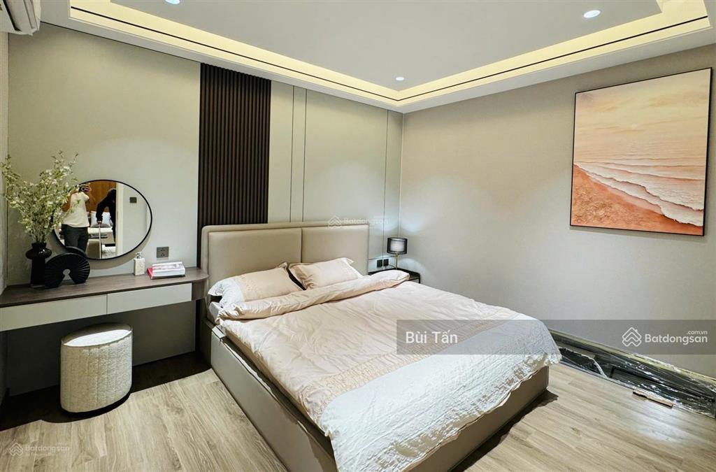 Bán căn hộ chung cư tòa yên hòa sunshine vũ phạm hàm dt 103m2, 2 phòng ngủ, 2vs, tầng trung thoáng