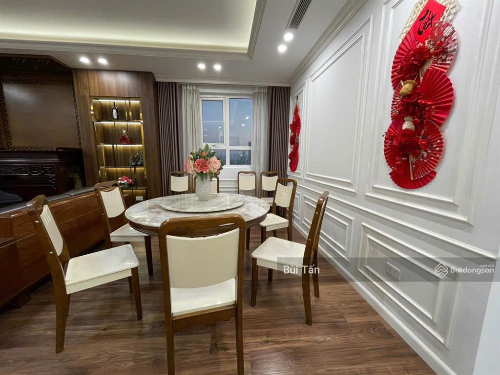 Bán căn hộ chung cư toà mhdi 361 bộ quốc phòng 118m2, 3pn tầng đẹp, view nhìn ra hồ tây thoáng mát
