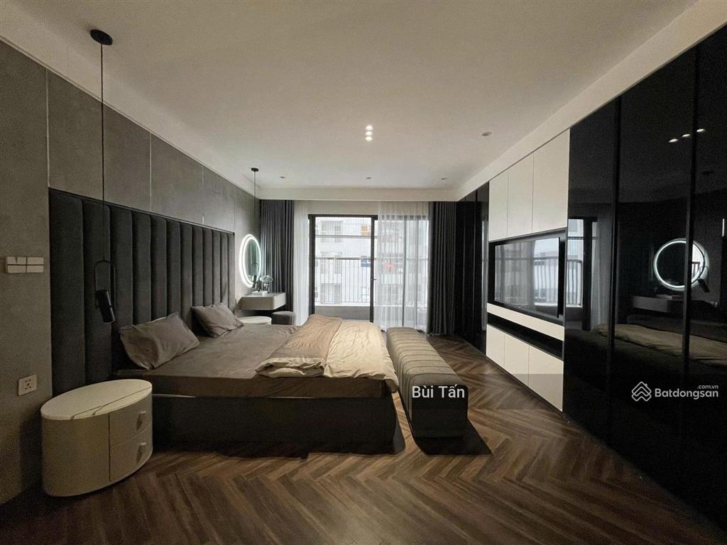 Bán căn hộ tòa 101 láng hạ 163m2 thiết kế 3 phòng ngủ 2vs, căn góc thoáng sáng, tầng đẹp view rộng