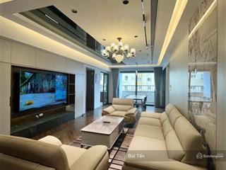 Bán gấp căn hộ chung cư tòa trung yên plaza 192m, 3 phòng ngủ, 2 vs, nội thất đẹp, có lốt ô tô