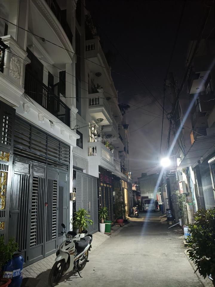 Bán gấp nhà riêng 5pn, 5wc tại lê văn khương,thới an, 5,7tỷ, 1trệt 2lầu 1tum.otô ngủ trong nhà