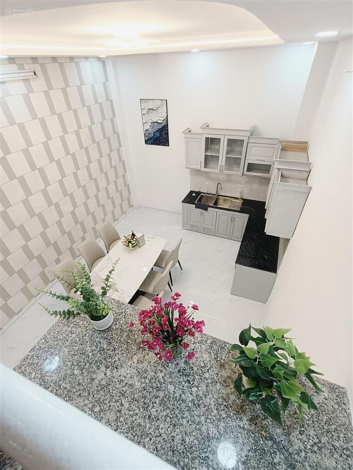 Bán gấp nhà riêng 5pn, 5wc tại lê văn khương,thới an, 5,7tỷ, 1trệt 2lầu 1tum.otô ngủ trong nhà