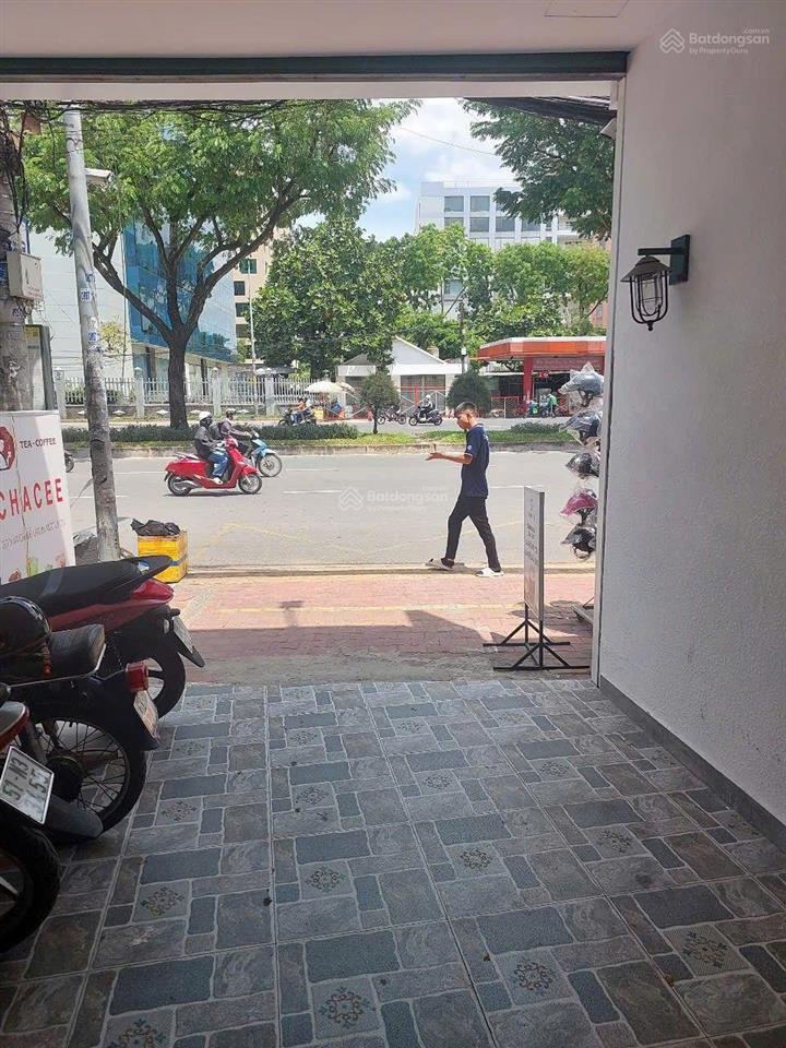 Mặt tiền đường tô ký,ngang 4.5*25m ,khu vực sầm uất, giá 14t500. thương lượng mạnh với khách thiện