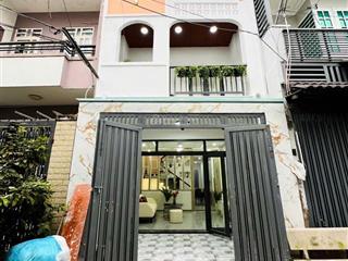 Nhà 4x14 full nội thất xe hơi tới nhà cách chợ cầu 300m giá chỉ 5.3 tỷ