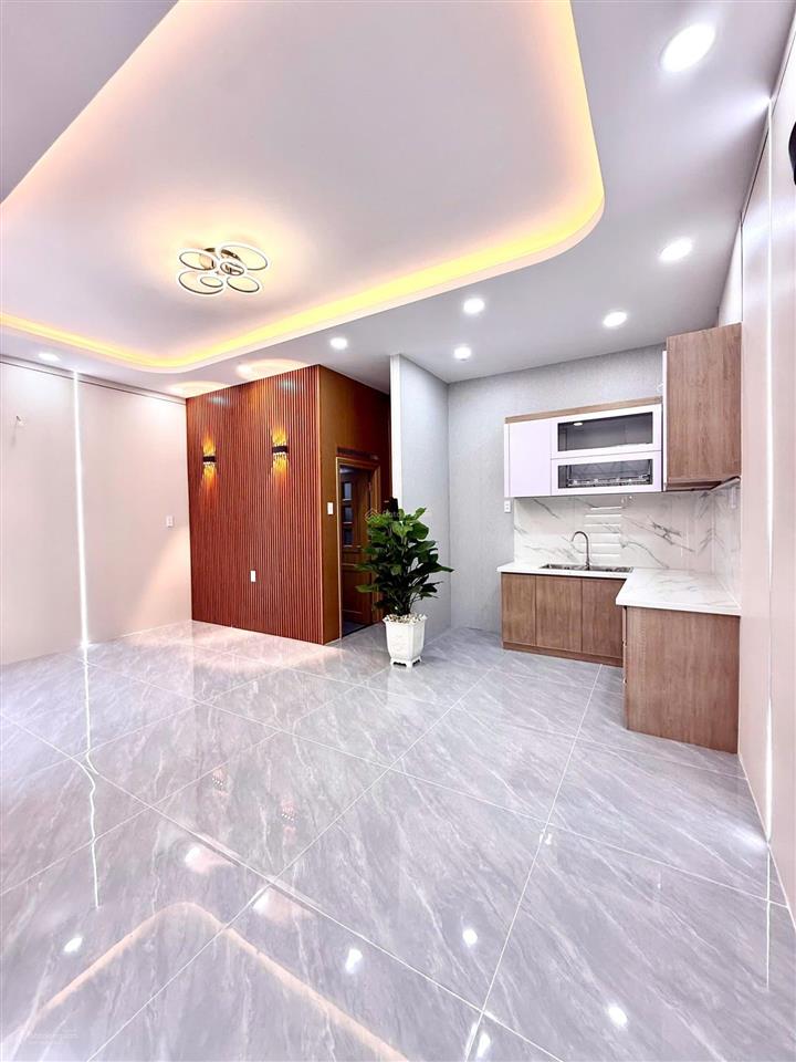 Giá sốc 3.6 tỷ nhà mới full nội thất tân chánh hiệp sát quang trung có sân xe mua là ở ngay