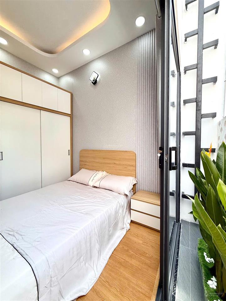 Giá sốc 3.6 tỷ nhà mới full nội thất tân chánh hiệp sát quang trung có sân xe mua là ở ngay