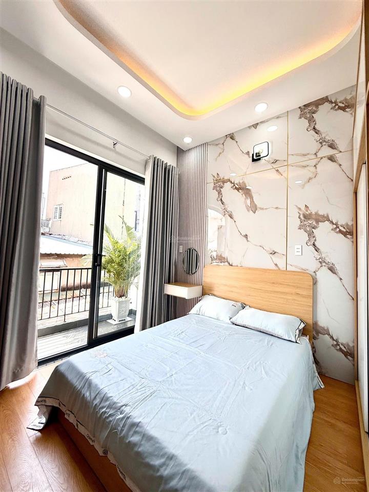 Giá sốc 3.6 tỷ nhà mới full nội thất tân chánh hiệp sát quang trung có sân xe mua là ở ngay