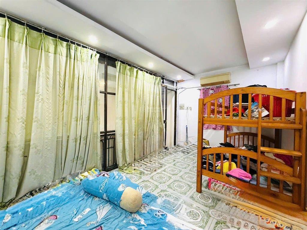 2 tỷ 590 nhà shr mới đẹp gần quang trung vay bank ok
nhà đẹp vào ở ngay, cực phù hợp vợ chồng trẻ