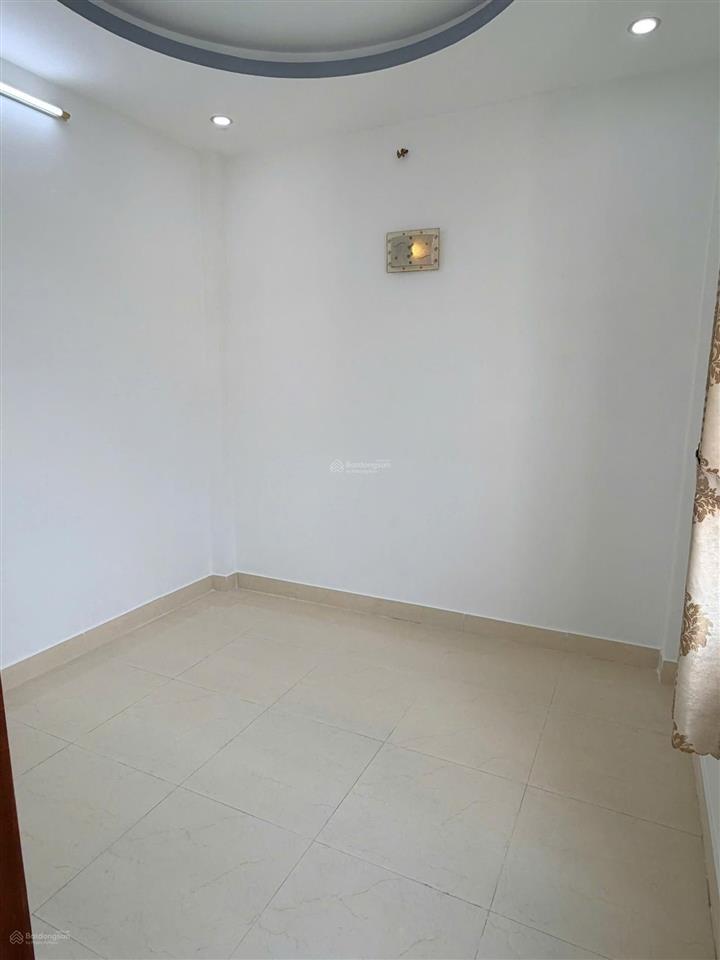 Lô góc 2 mặt tiền hẻm nhựa 6m 3 tầng chỉ 4,79 tỷ nhà đẹp lâm thị hố, q12