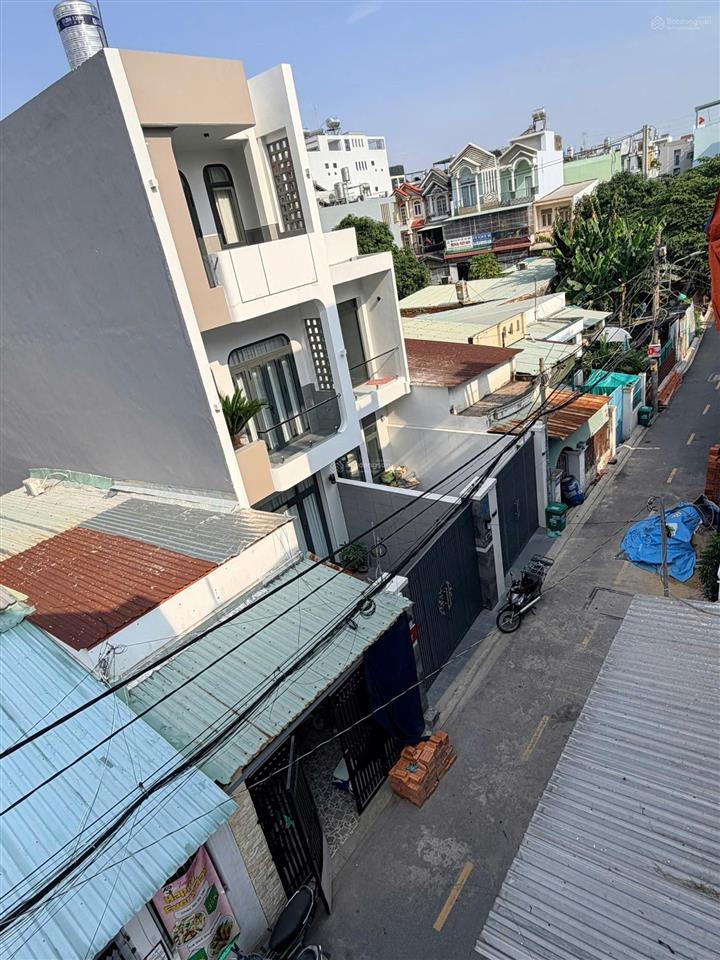 Lô góc 2 mặt tiền hẻm nhựa 6m 3 tầng chỉ 4,79 tỷ nhà đẹp lâm thị hố, q12