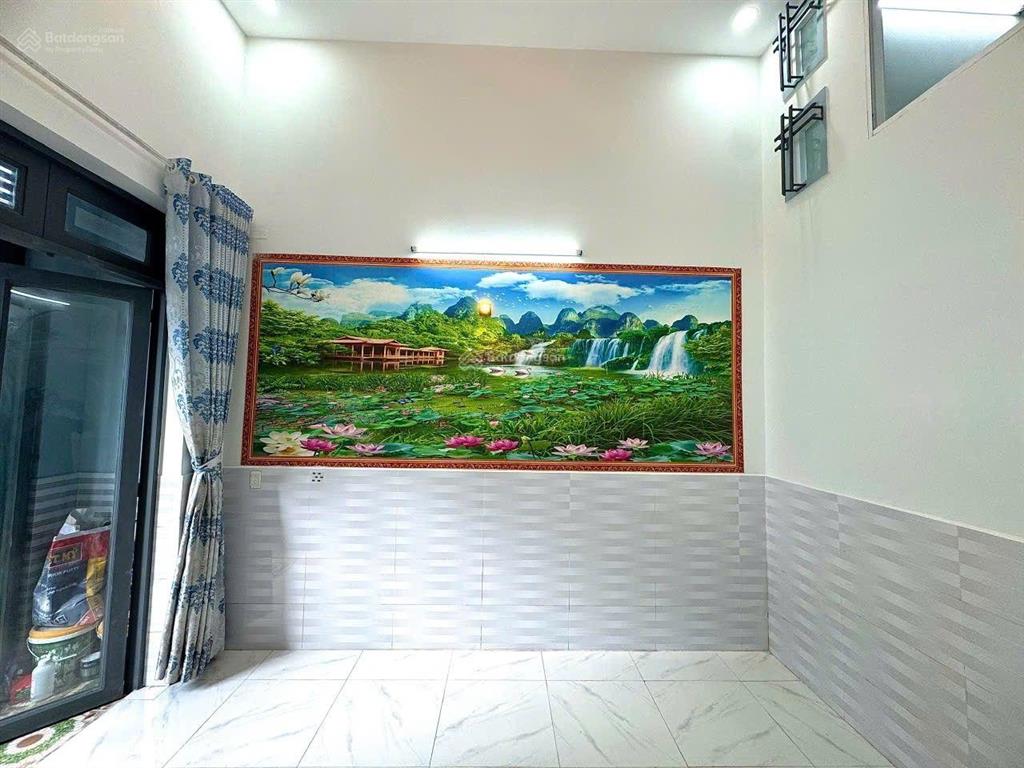Nhà shr hiệp thành sổ mới dọn ở ngay
phường hiệp thành, quận 12
1 sẹc ngắn liên khu 2/5
