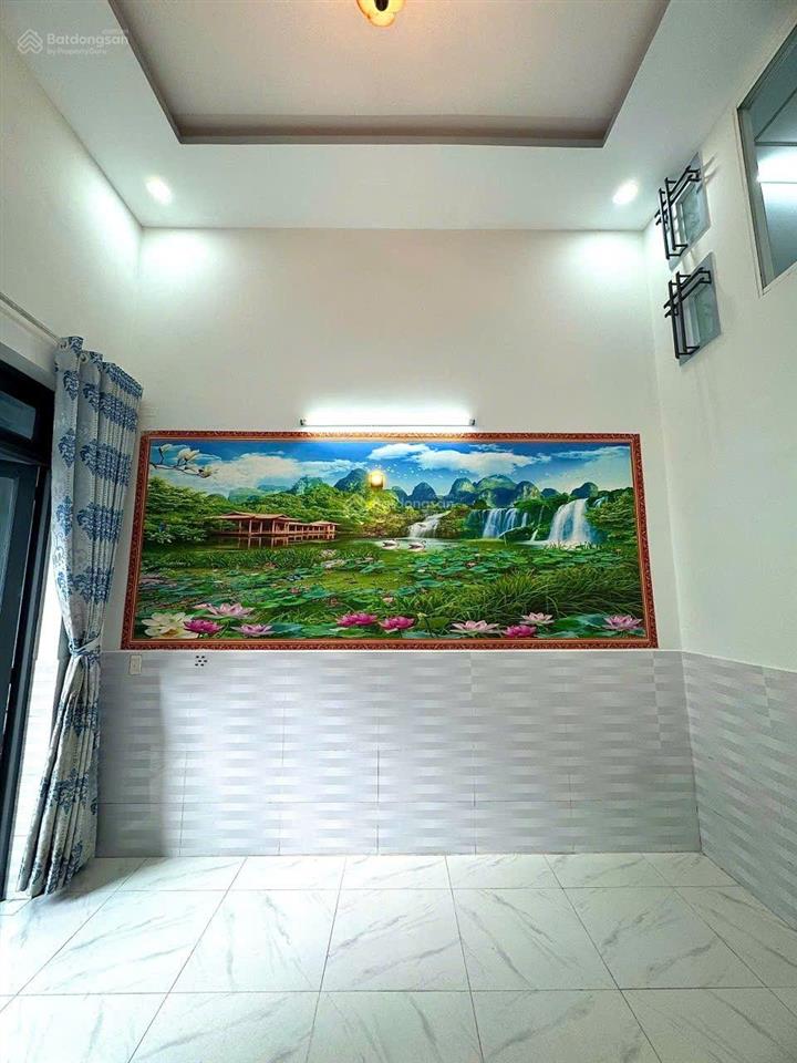 Nhà shr hiệp thành sổ mới dọn ở ngay
phường hiệp thành, quận 12
1 sẹc ngắn liên khu 2/5