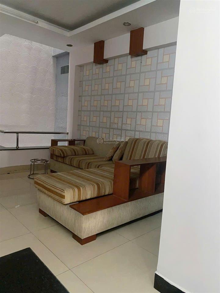 Hàng hiếm nguyễn văn khối, gara ô tô, hẻm 5m, 4 tầng 4pn, 180m2 sd chỉ 7,8 tỷ