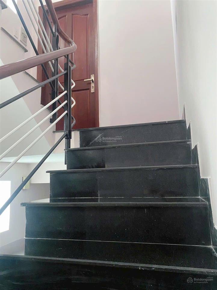 Hàng hiếm nguyễn văn khối, gara ô tô, hẻm 5m, 4 tầng 4pn, 180m2 sd chỉ 7,8 tỷ