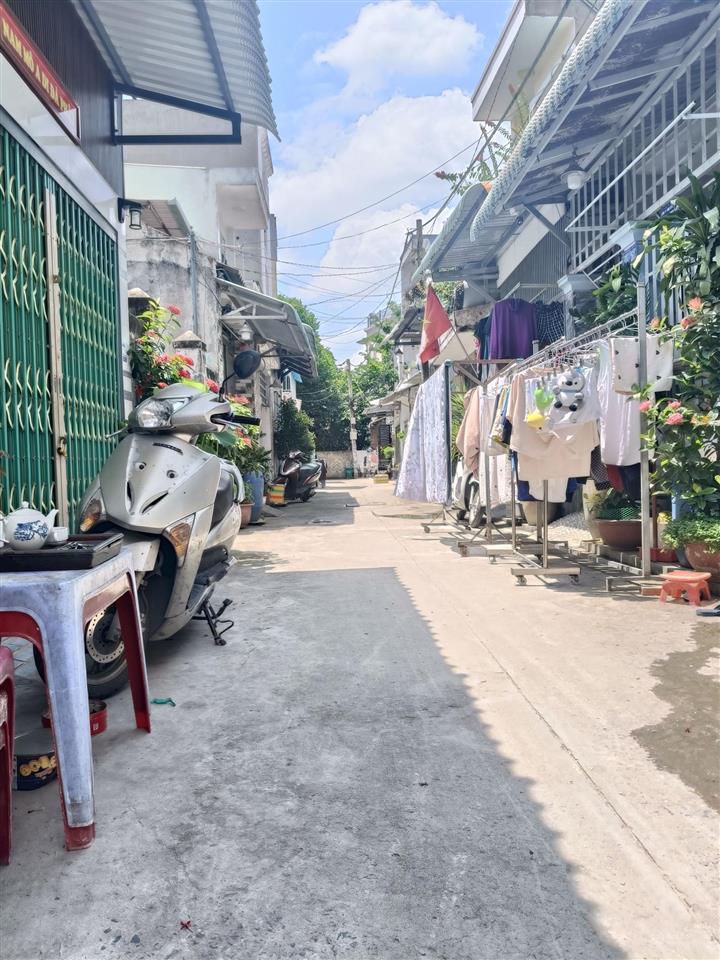Hẻm xe hơi vào tận nhà, nhà shr lê văn khương 2 tầng đẹp chỉ 4 tỷ 450 triệu tl, diện tích 4 x 14