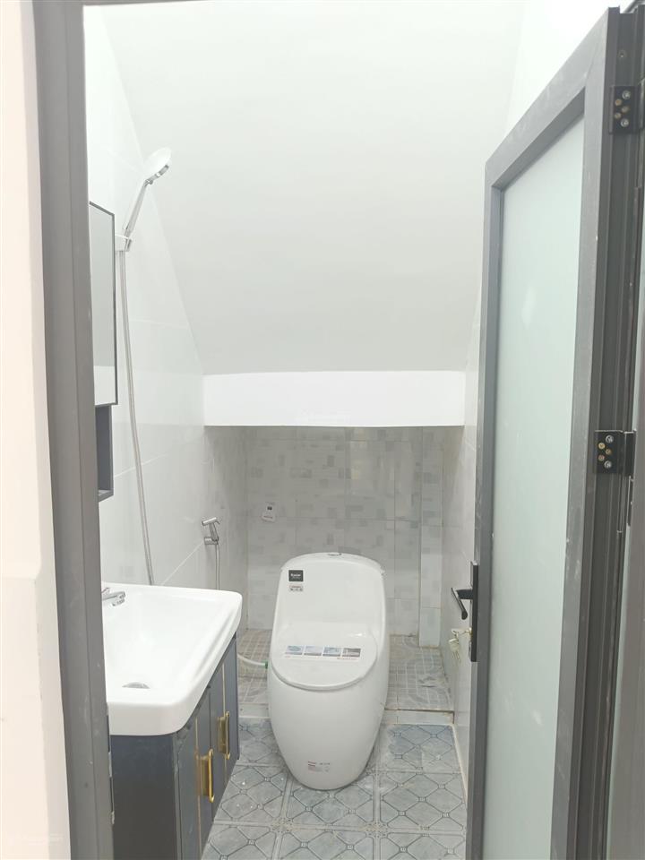 Chỉ 3,179 tỷ nhà shr lê văn khương hẻm xe hơi 2 tầng hoàn công đủ