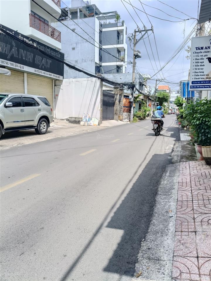 Chỉ 3 tỷ 290. nhà mới shr sát kdc an sương có dòng tiền 5,5 triệu/tháng