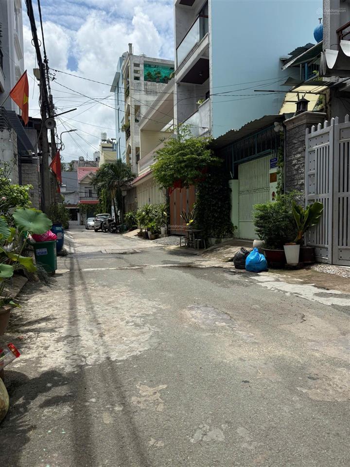 4tỷ25 nhà 1.5 tầng đường 6m thông gần nguyễn thị kiểu, q12