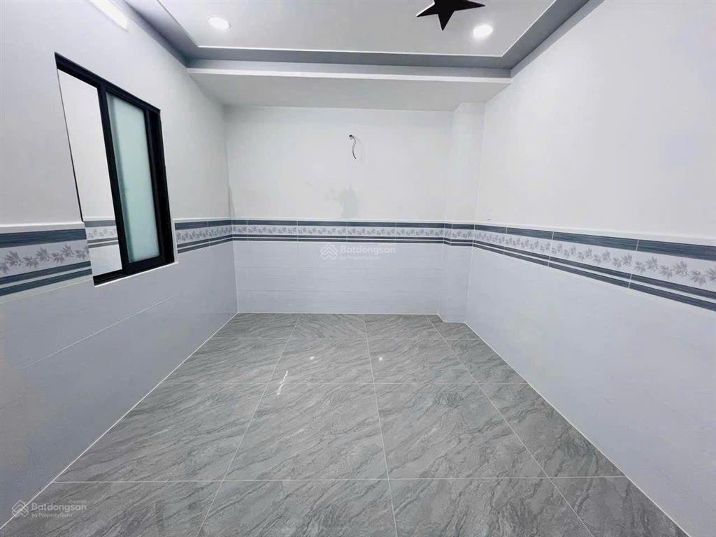 Chỉ 4t250 nhà 4*16m 3pn hẻm 4m sát lê văn khương | 4,25 tỷ dt 4*16m diện tích rộng, cn 58m2