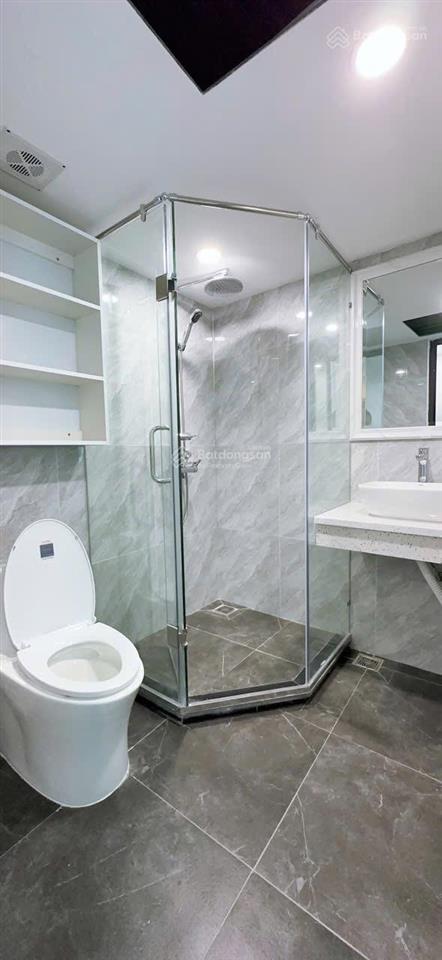 Căn hộ 2n1k, full nội thất, ở ngay! địa chỉ 106 hoàng quốc việt