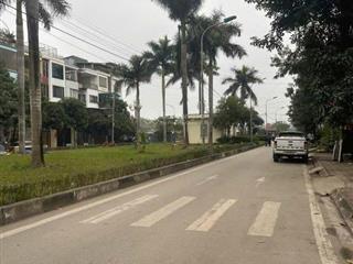 Cần bán gấp nhà 70m2 khu dịch vụ tân tây đô xây 4 tầng kiên cố