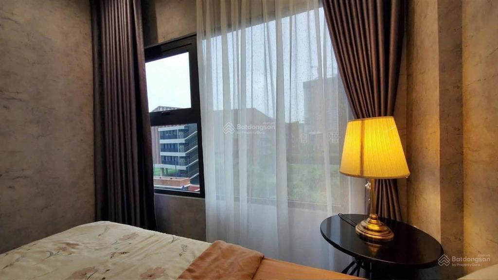 Bán căn hộ chung cư vinhomes ocean park 1 gia lâm. 1 ngủ+ full nội thất giá 2,85 tỷ.
