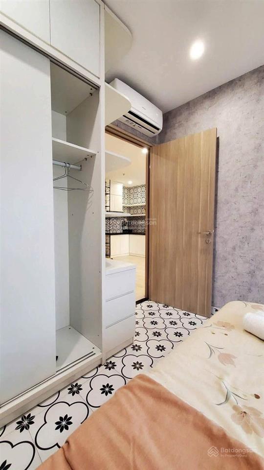 Bán căn hộ chung cư vinhomes ocean park 1 gia lâm. 1 ngủ+ full nội thất giá 2,85 tỷ.