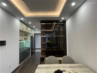 Chung cư 2n1wc view nội khu yên tĩnh hoàng huy commerce 10tr bao phí (có thoả thuận)