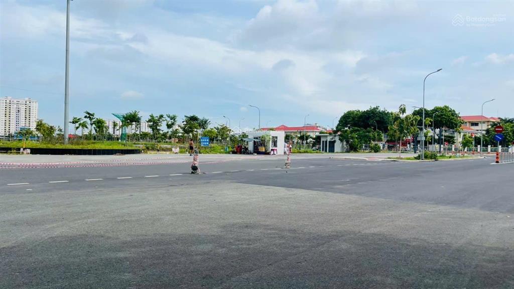 Giá tuyệt chủng nhà c4 khu 10ha tân thới nhất 125m 5x25m chỉ 10,5 tỷ