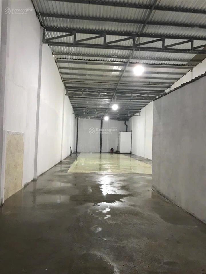 Miễn trung gian cho thuê nhà xưởng mặt tiền phan văn hớn tân thới nhất 380m 35tr/tháng