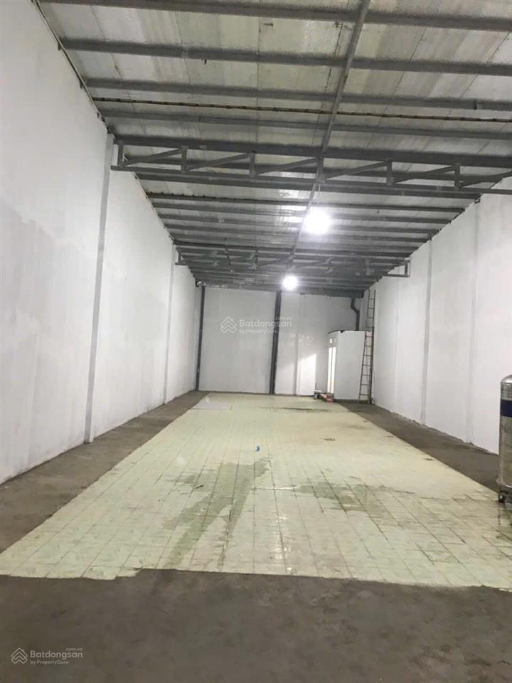 Miễn trung gian cho thuê nhà xưởng mặt tiền phan văn hớn tân thới nhất 380m 35tr/tháng