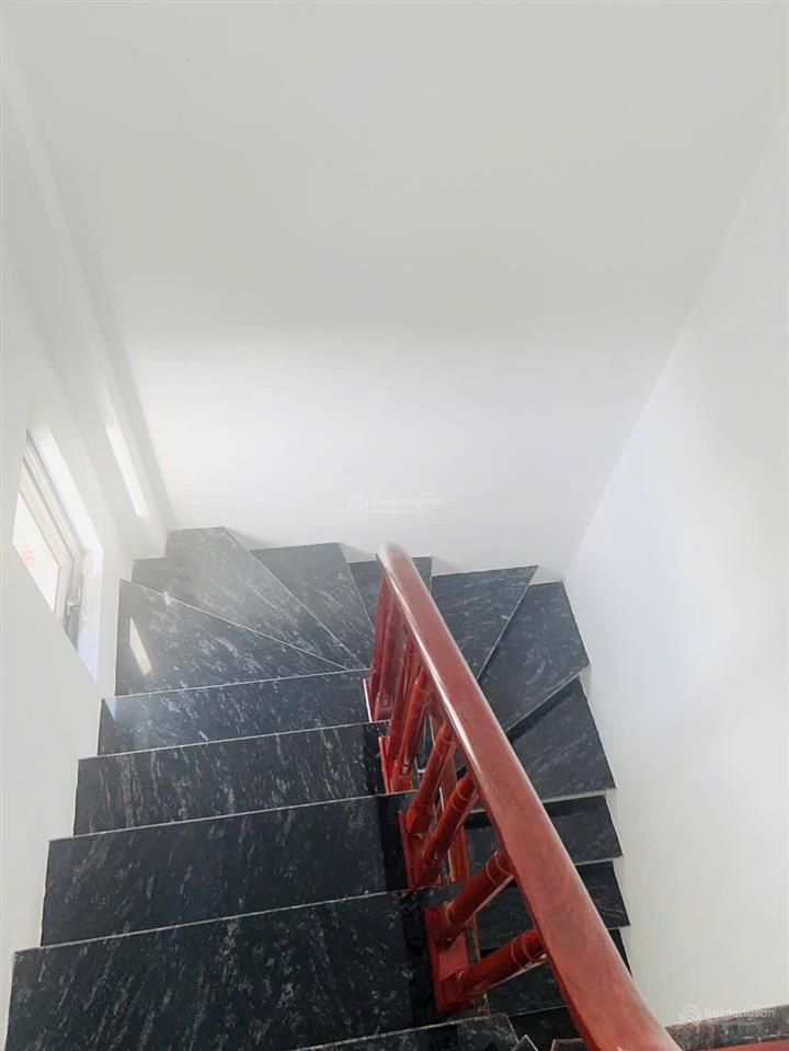 Bán nhà riêng đẹp tại đường ỷ la, phường dương nội, quận hà đông, 7 tỷ vnd, 32 m2, 3pn, 4wc