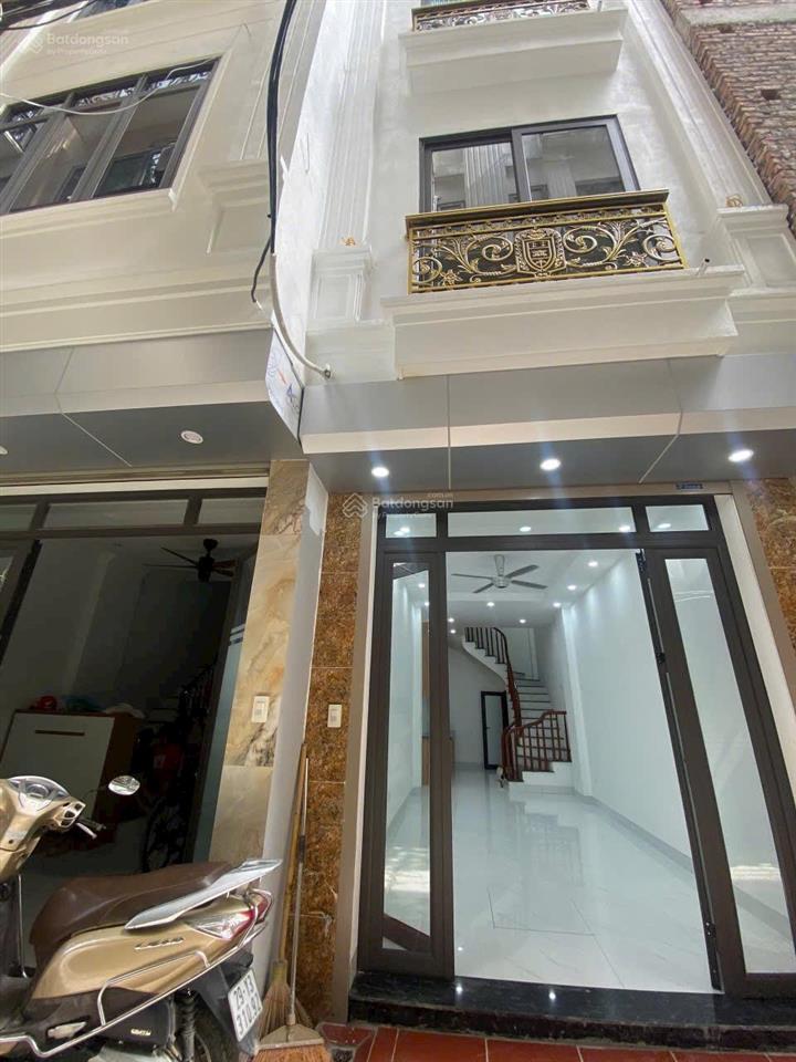 Bán nhà riêng đẹp tại đường ỷ la, phường dương nội, quận hà đông, 7 tỷ vnd, 32 m2, 3pn, 4wc
