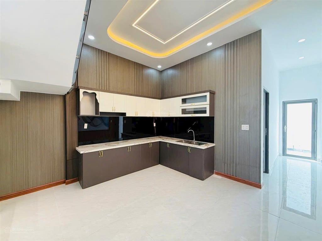 Chỉ từ 2 tỷ sở hữu ngay nhà phố hiện đại tại tp. hồ chí minh!