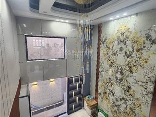 Vị trí đẹp khu phân lô cao tầng nhà mới 5 tầng (52m2) ,5pn,6wc,p thờ, pk hẻm xe hơi giá chỉ 7 tỷ