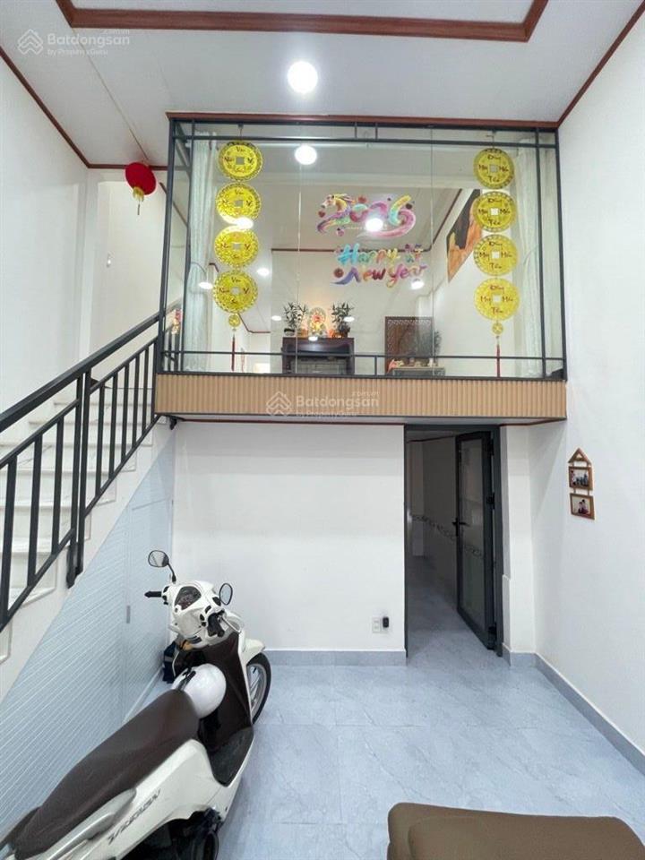 Nhà mới 2 tầng hẻm xe tải sổ riêng chính chủ 3pn  2wc 4.1 (4.3)x19.9 m dt 86m2 lò gốm q6