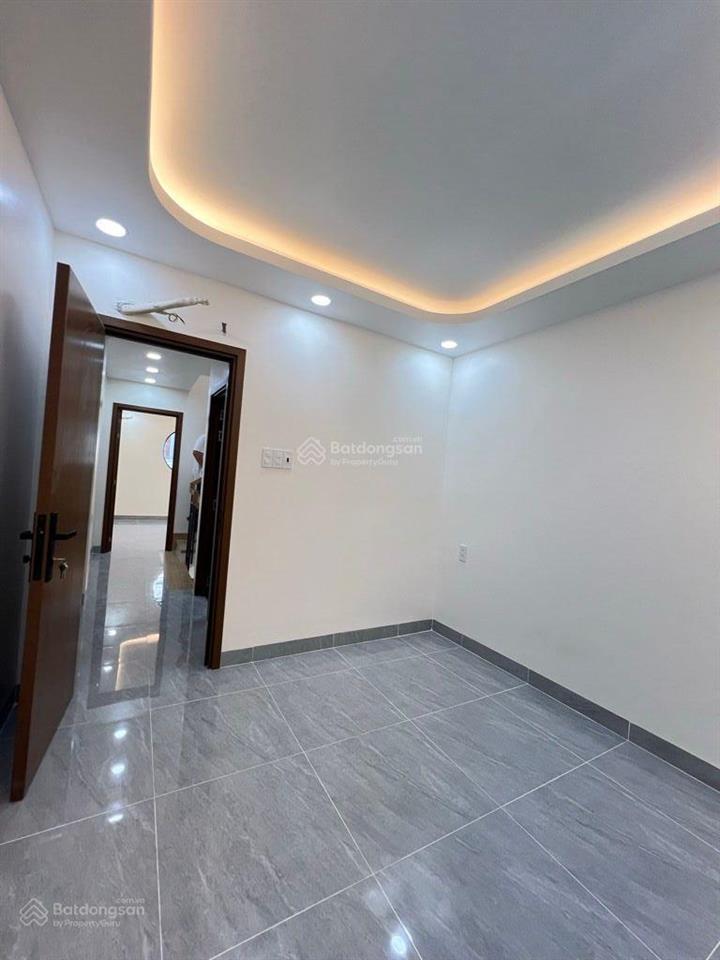 Hẻm xe hơi tránh nhau , nhà 3 tầng ,3pn,3wc dt 38m2. giả chỉ nhỉnh 5 tỷ . đường bình tiên, quận 6