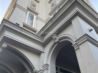 Giảm sốc 3 tỷ còn 83tỷ tl mạnh villa view sông kdc trung sơn (hiếm hàng) 10x20m hầm, 3lầu 5pn, 6wc