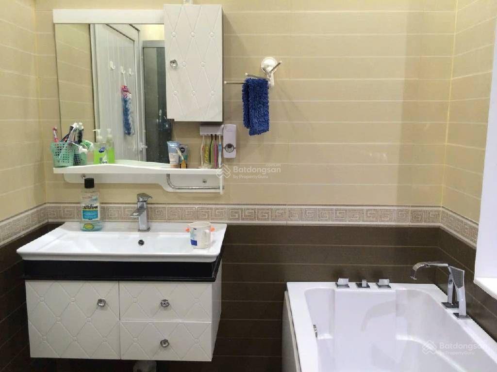 Nhà đẹp hẻm xe hơi kinh dương vương tầm 9 tỷ khu này rất hiếm quận 6.dt 4m x 17.5m(64m)1 trệt,2 lầu