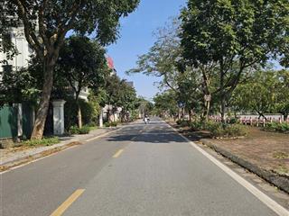 Chỉ 6 tỷ có ngay nhà đẹp mới tinh phúc lợi hàng xóm vinhomes nhà 6 tầng full nội thất hiện đại