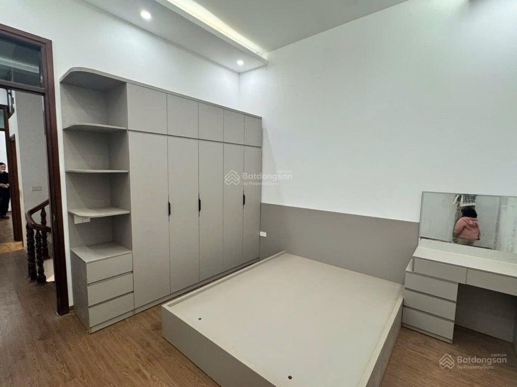 Hàng f1 long biên  61 nhà thanh am thoáng sáng sân rộng chỉ hơn 8 tỷ  đầu tư  để ở đều đẹp