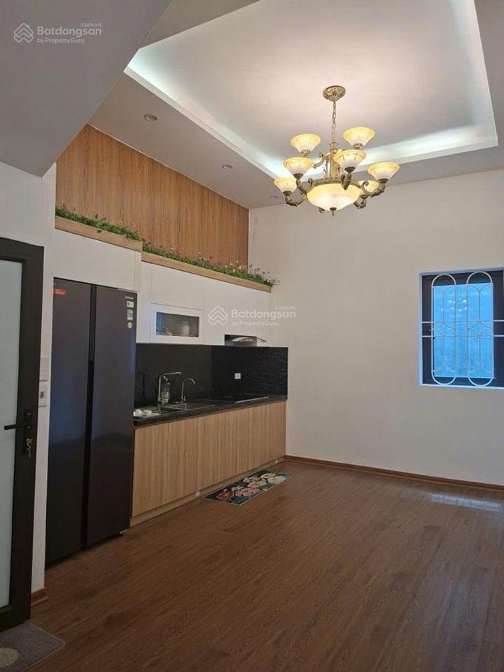 Hàng f1 long biên  61 nhà thanh am thoáng sáng sân rộng chỉ hơn 8 tỷ  đầu tư  để ở đều đẹp