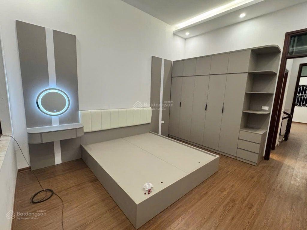 Hàng f1 long biên  61 nhà thanh am thoáng sáng sân rộng chỉ hơn 8 tỷ  đầu tư  để ở đều đẹp