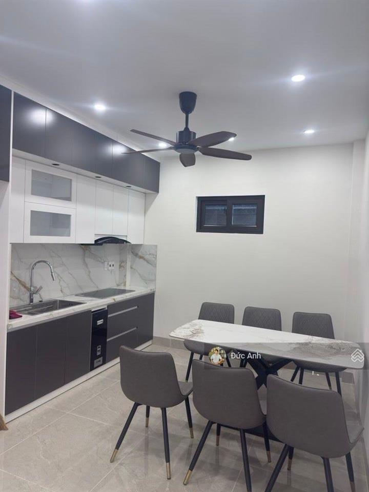 Nhà đẹp vũ xuân thiều 56m2  nhỉnh 8 tỷ  2 mặt thoáng  cách oto tránh 20m  full nội thất