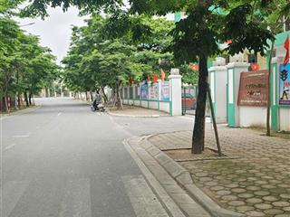 Siêu phẩm đầu tư  lô góc 2 mặt thoáng  chỉ hơn 50tr/m2 tại ỷ lan
