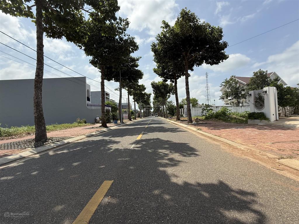 Bán đất tại long điền, 3,25 tỷ, 100m2, mặt tiền 5m, ngõ rộng 15m