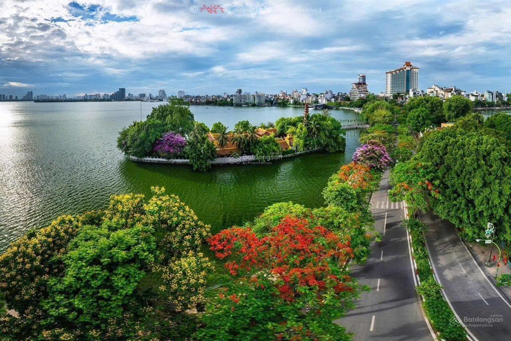 Duplex view hồ duplex view hồ tây 171,3m2 giá chỉ cần vào nhỉnh 7tỷ. sổ đỏ lâu dài,  0788 467 ***